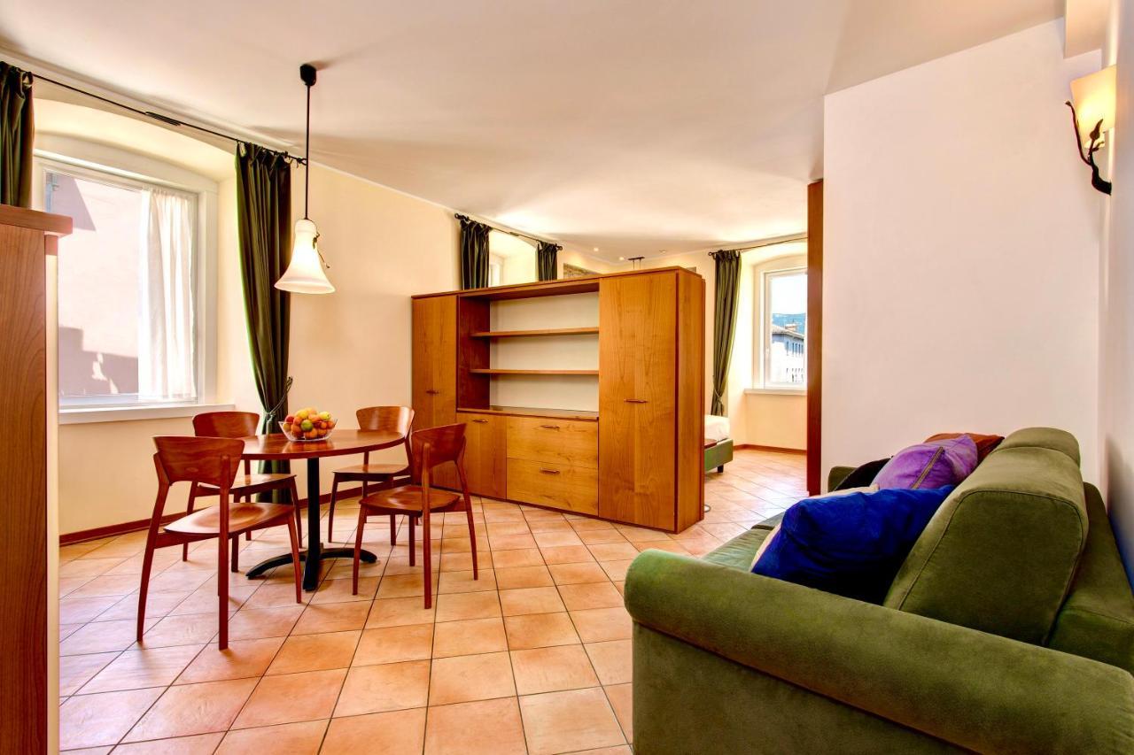 Residence San Giusto Триест Экстерьер фото
