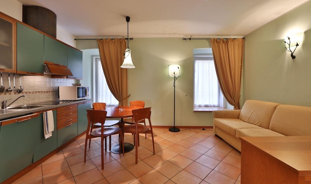 Residence San Giusto Триест Экстерьер фото