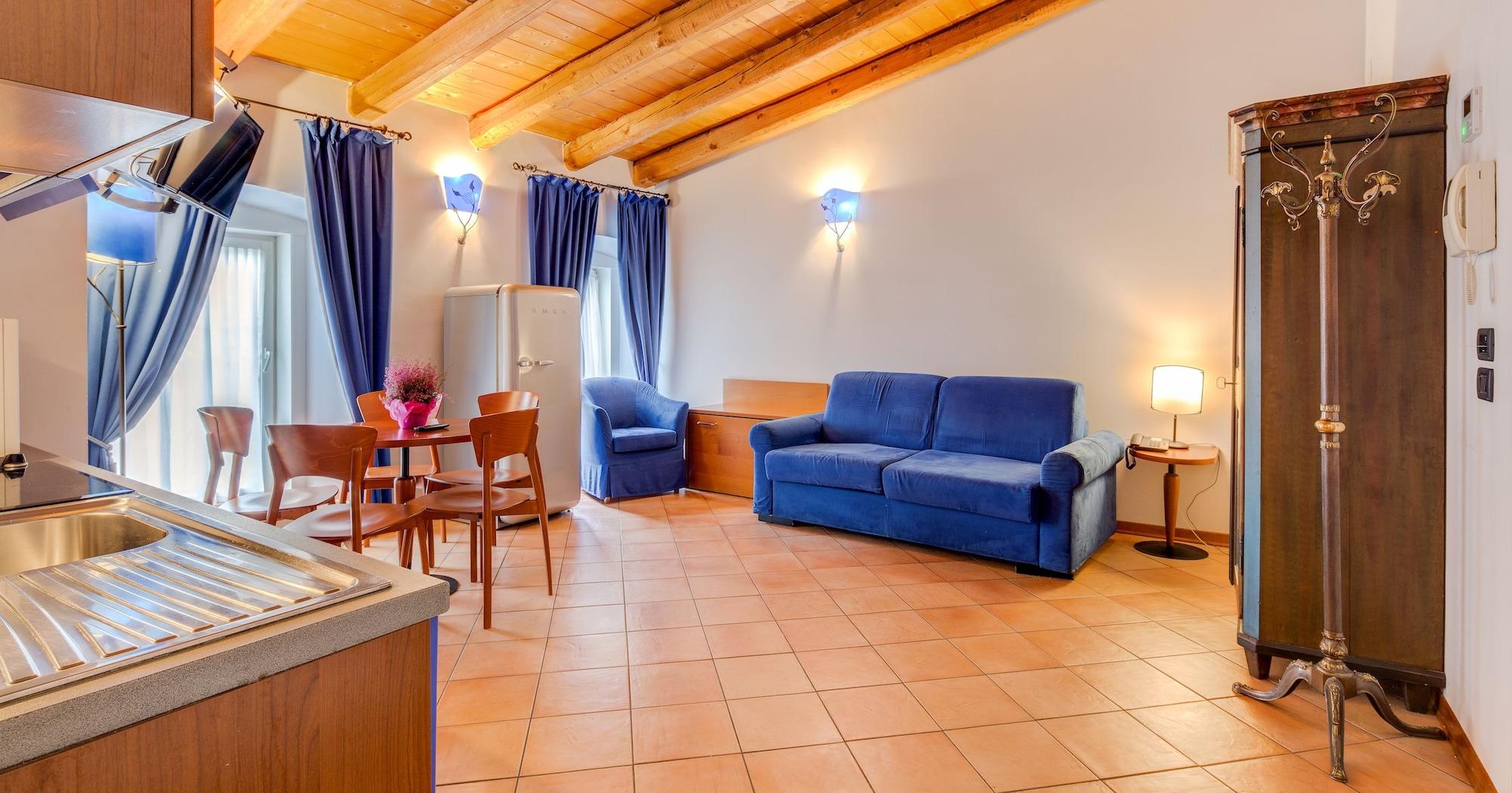 Residence San Giusto Триест Экстерьер фото