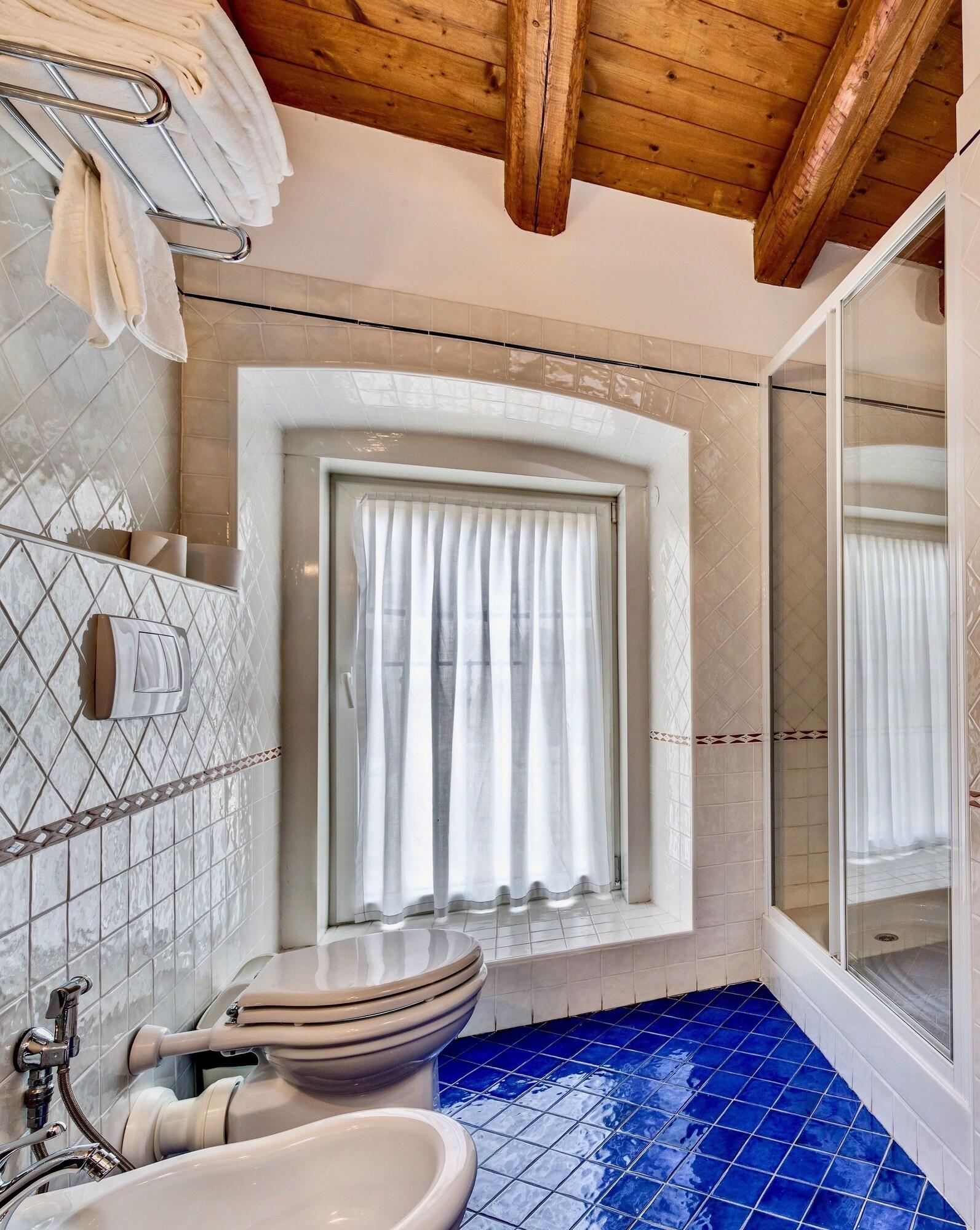 Residence San Giusto Триест Экстерьер фото